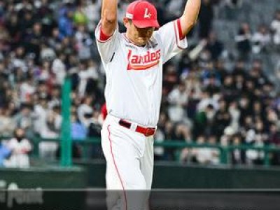 노경은 703일 만에 세이브 기록 SSG 팬들 환호