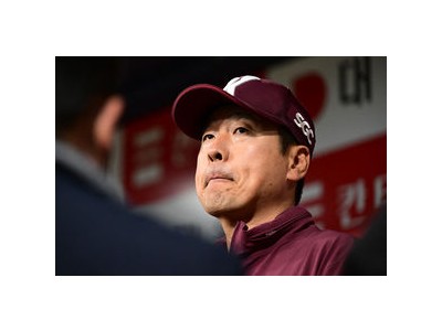 키움 홍원기 감독 원투 펀치 실패에 분노