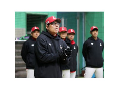 박정권 퓨처스 감독 육성에 집중하겠다고 밝혀