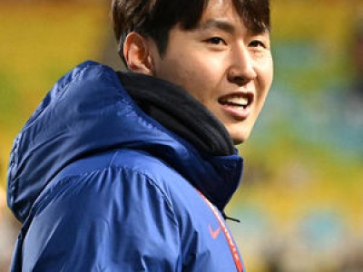 이강인 PSG 부상자 명단에 이름 올라 재활 중인 듯