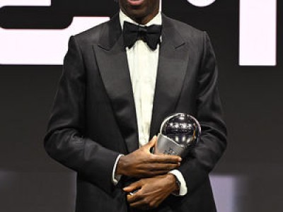 PSG 뎀벨레 FIFA 올해의 남자 선수상 수상