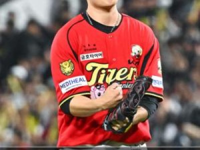 정해영 149세이브 기록에 도전하며 투구가 척척