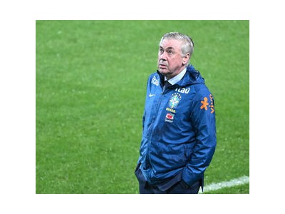 안첼로티가 홍명보 감독 전술 비판 한국 축구 팬들 반응 뜨거워져