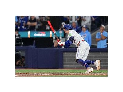 토론토 블루제이스 월드시리즈 1차전 승리 기세 올렸다